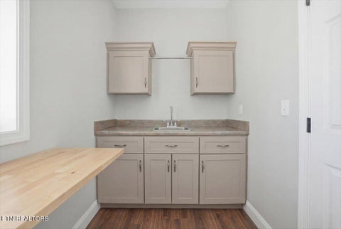 Tiny photo for 2233 Windswept Way, Morristown, TN 37814 (MLS # 1356731)
