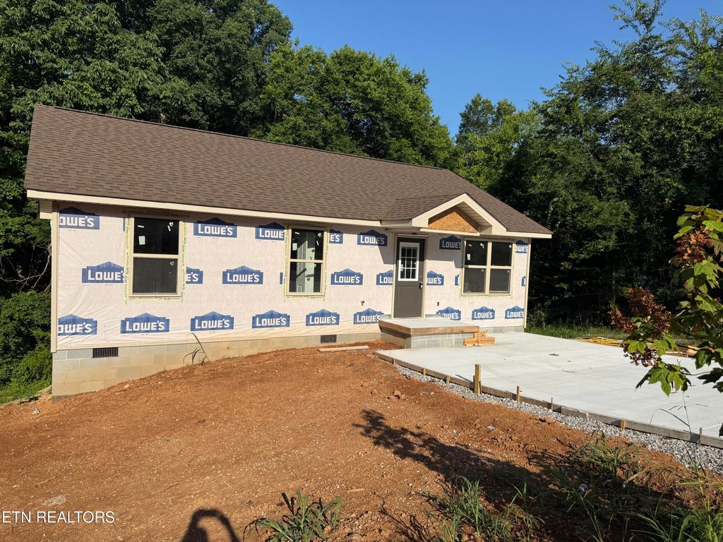 Photo of 309 Foley Hill Rd, Clinton, TN 37716 (MLS # 1345895)