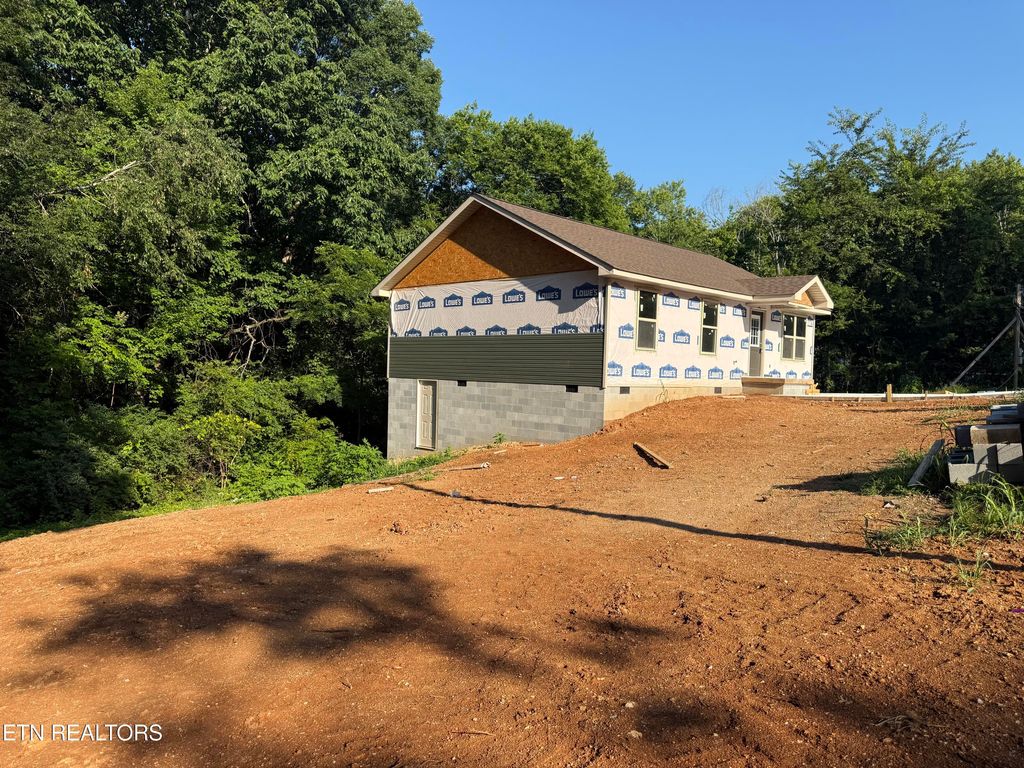 Photo of 309 Foley Hill Rd, Clinton, TN 37716 (MLS # 1345895)