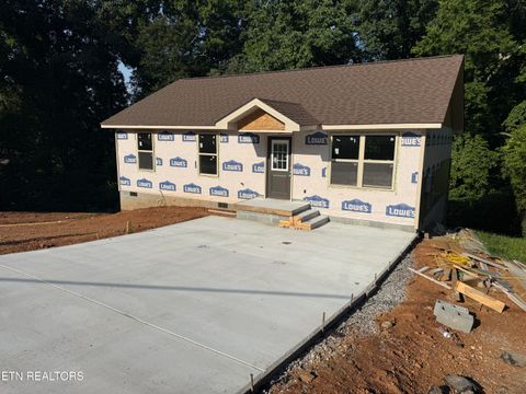 Photo of 309 Foley Hill Rd, Clinton, TN 37716 (MLS # 1345895)