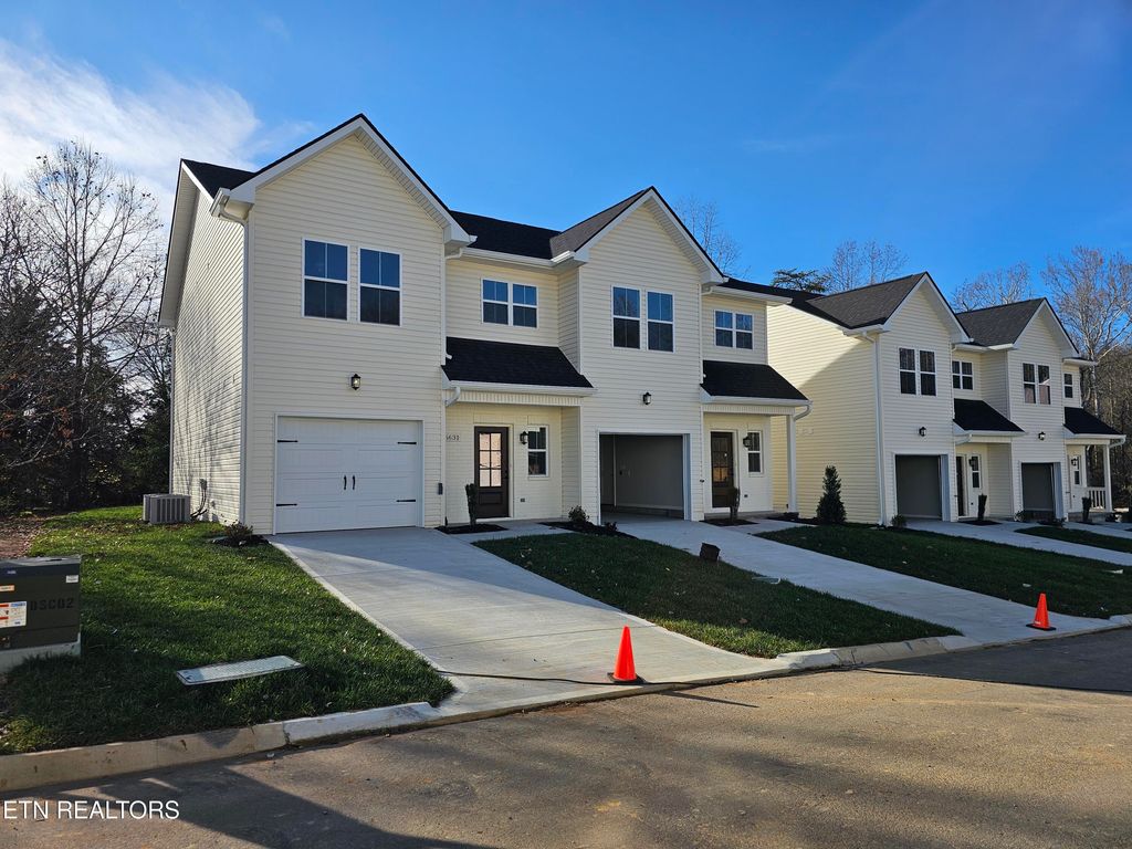 Photo of 6631 Johnbo Way, Knoxville, TN 37931 (MLS # 1323730)