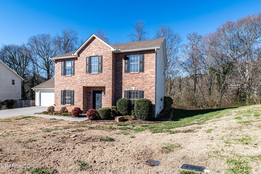 Photo of 710 Fox Landing Lane, Knoxville, TN 37922 (MLS # 1326120)