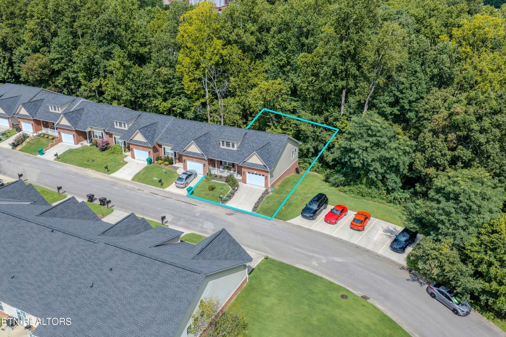 Photo of 1409 Hazelgreen Way, Knoxville, TN 37912 (MLS # 1353065)