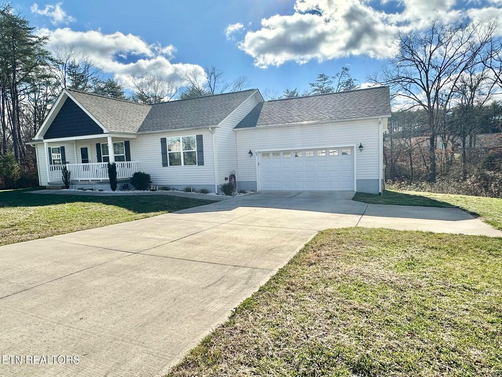 Photo of 63 Whitetail Run, Crossville, TN 38555 (MLS # 1326637)