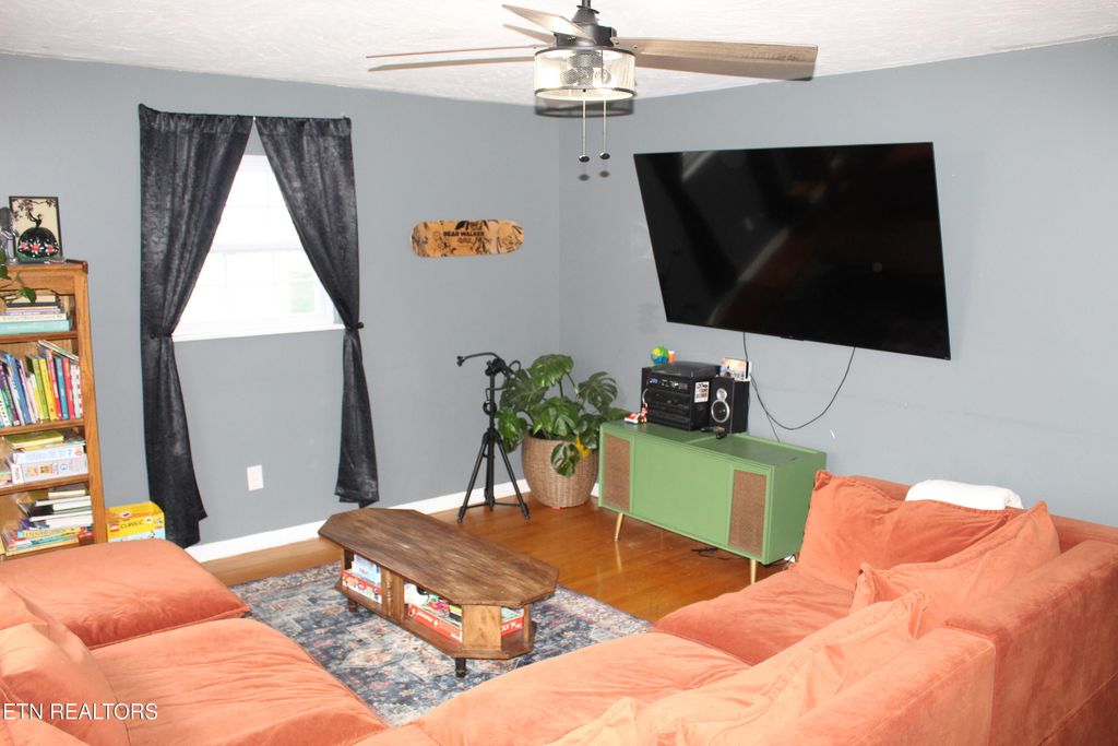 Photo of 2031 Brights Pike, Morristown, TN 37814 (MLS # 1329971)