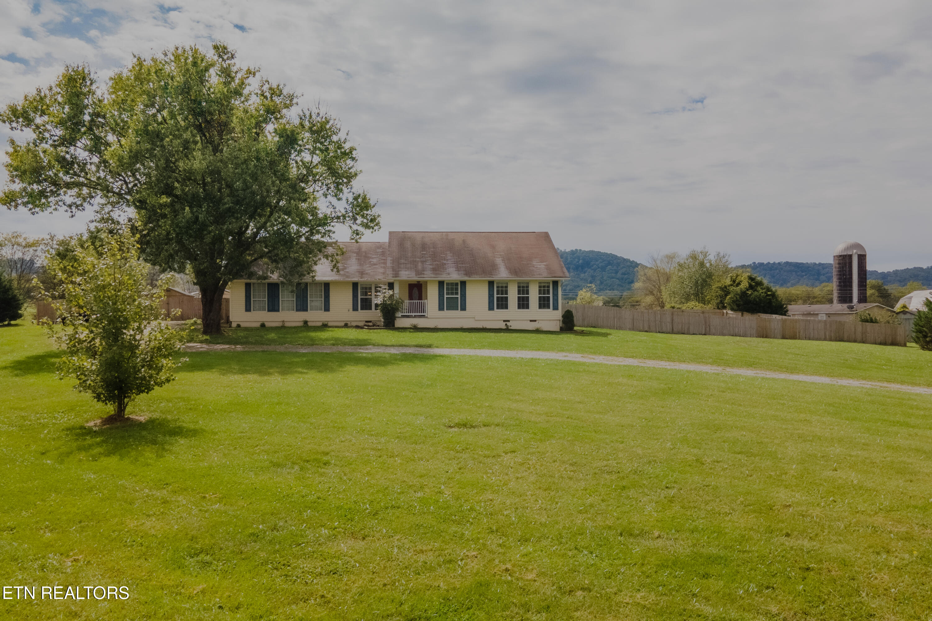 1779 Rocky Valley Rd