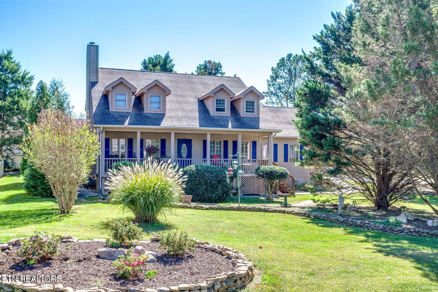 184 Amohi Way