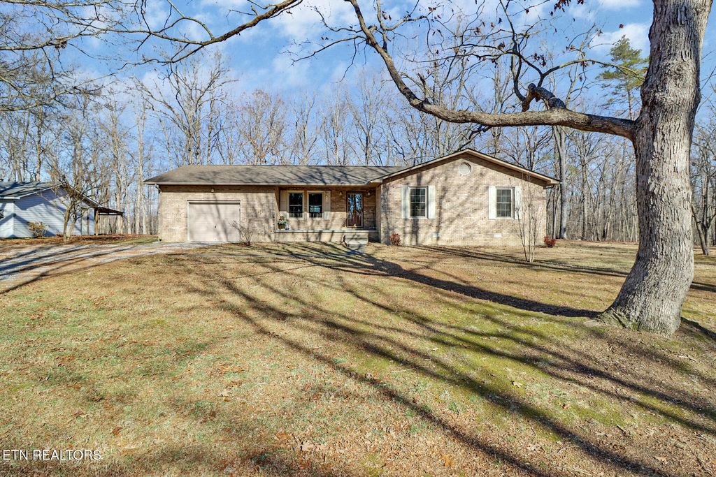 Photo of 267 Eli Ford Rd, Crossville, TN 38571 (MLS # 1327530)