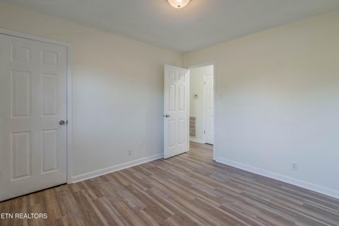 Tiny photo for 5624 Magazine Rd, Knoxville, TN 37920 (MLS # 1335353)