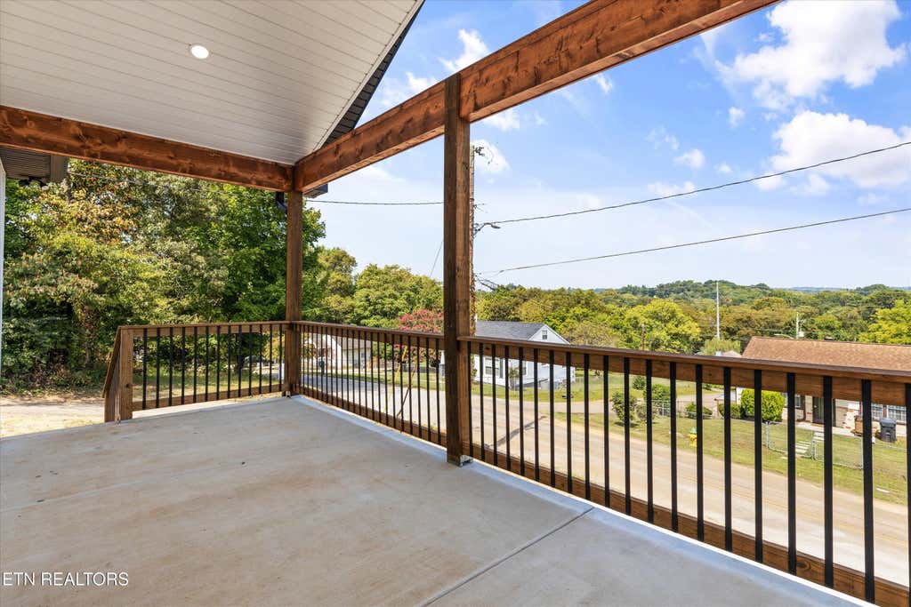 Photo of 3900 Lilac Ave, Knoxville, TN 37914 (MLS # 1351284)