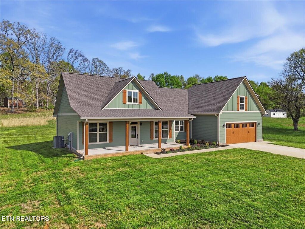 Photo of 826 Sophie Drive, Greenback, TN 37742 (MLS # 1312983)