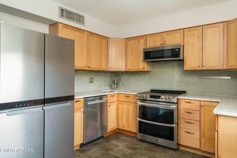 Tiny photo for 1954 Cherokee Bluff Drive, Knoxville, TN 37920 (MLS # 1354969)