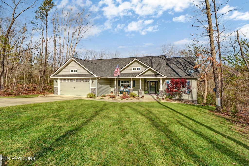 Photo of 17 Leinster Court, Fairfield Glade, TN 38558 (MLS # 1335681)