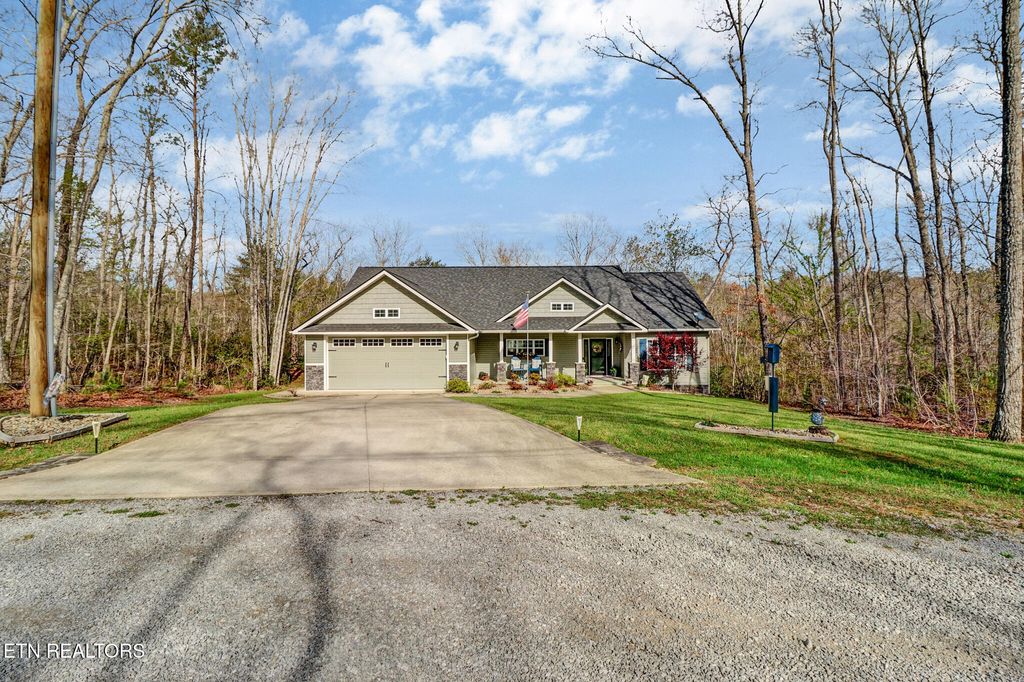 Photo of 17 Leinster Court, Fairfield Glade, TN 38558 (MLS # 1335681)