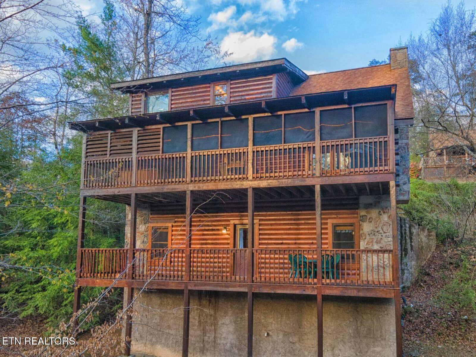 711 Black Hawk Way 252