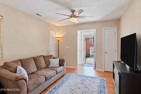 Tiny photo for 827 Blue Spruce Way, Knoxville, TN 37912 (MLS # 1354567)