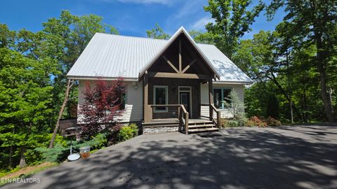 Photo of 2430 Rainbow Falls Lane, Sevierville, TN 37862 (MLS # 1342167)