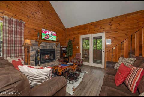 Tiny photo for 803 Sunrise Blvd, Sevierville, TN 37862 (MLS # 1347631)