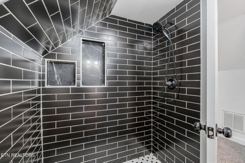 Tiny photo for 224 E Burwell Ave, Knoxville, TN 37917 (MLS # 1358476)