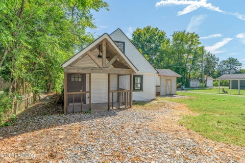 Tiny photo for 224 E Burwell Ave, Knoxville, TN 37917 (MLS # 1358476)