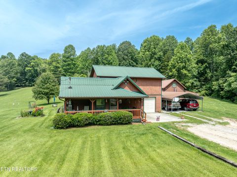 882 Walker Rd Sharps Chapel TN 37866