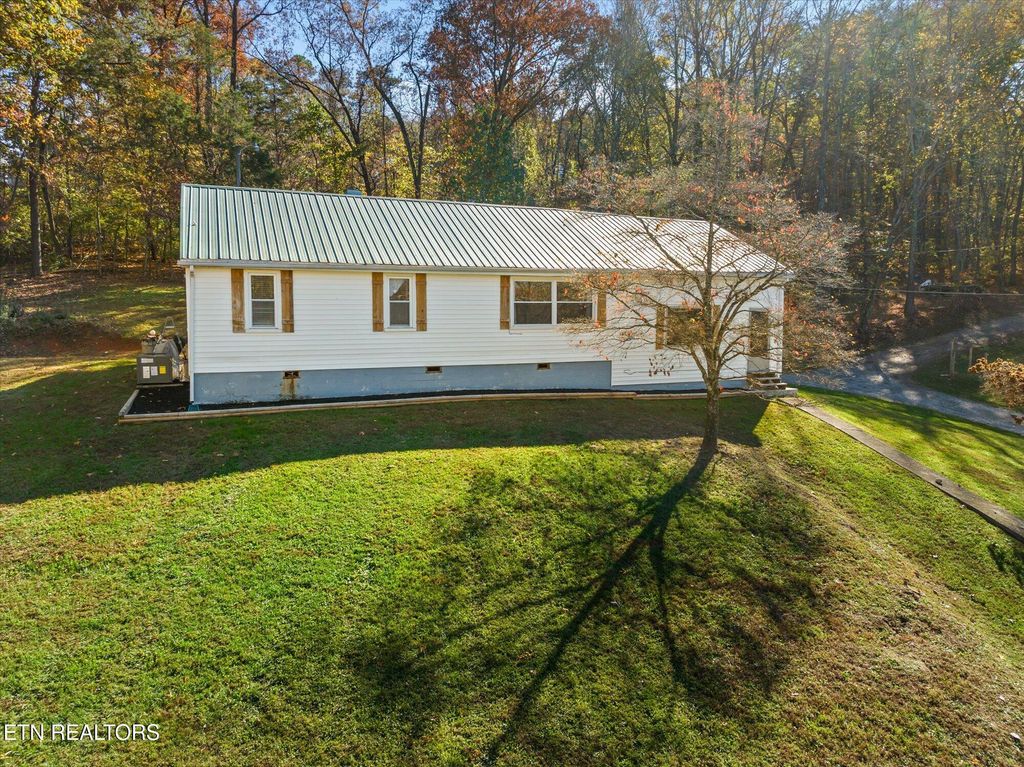 Photo of 6439 Henegar Rd, Corryton, TN 37721 (MLS # 1282462)
