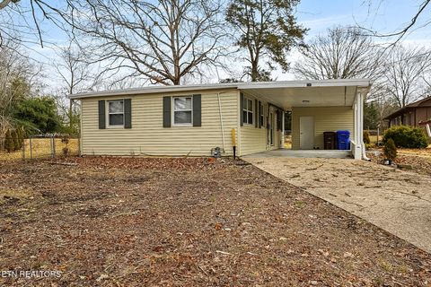 Photo of 111 Goucher Circle, Oak Ridge, TN 37830 (MLS # 1328733)