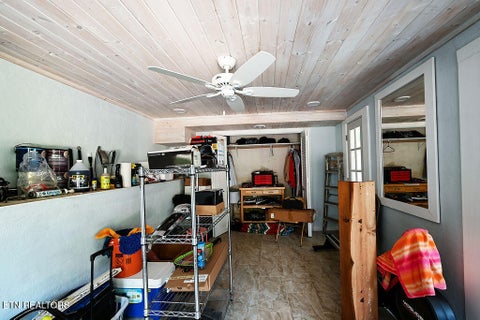 Tiny photo for 122 Salem Rd, Oak Ridge, TN 37830 (MLS # 1347607)