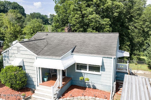 Tiny photo for 122 Salem Rd, Oak Ridge, TN 37830 (MLS # 1347607)