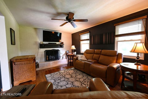 Tiny photo for 122 Salem Rd, Oak Ridge, TN 37830 (MLS # 1347607)