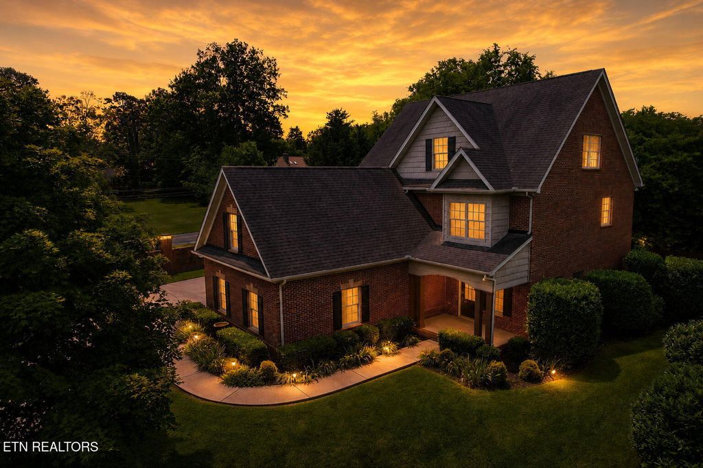 Photo of 1201 Bentley Park Lane #1, Knoxville, TN 37922 (MLS # 1342827)