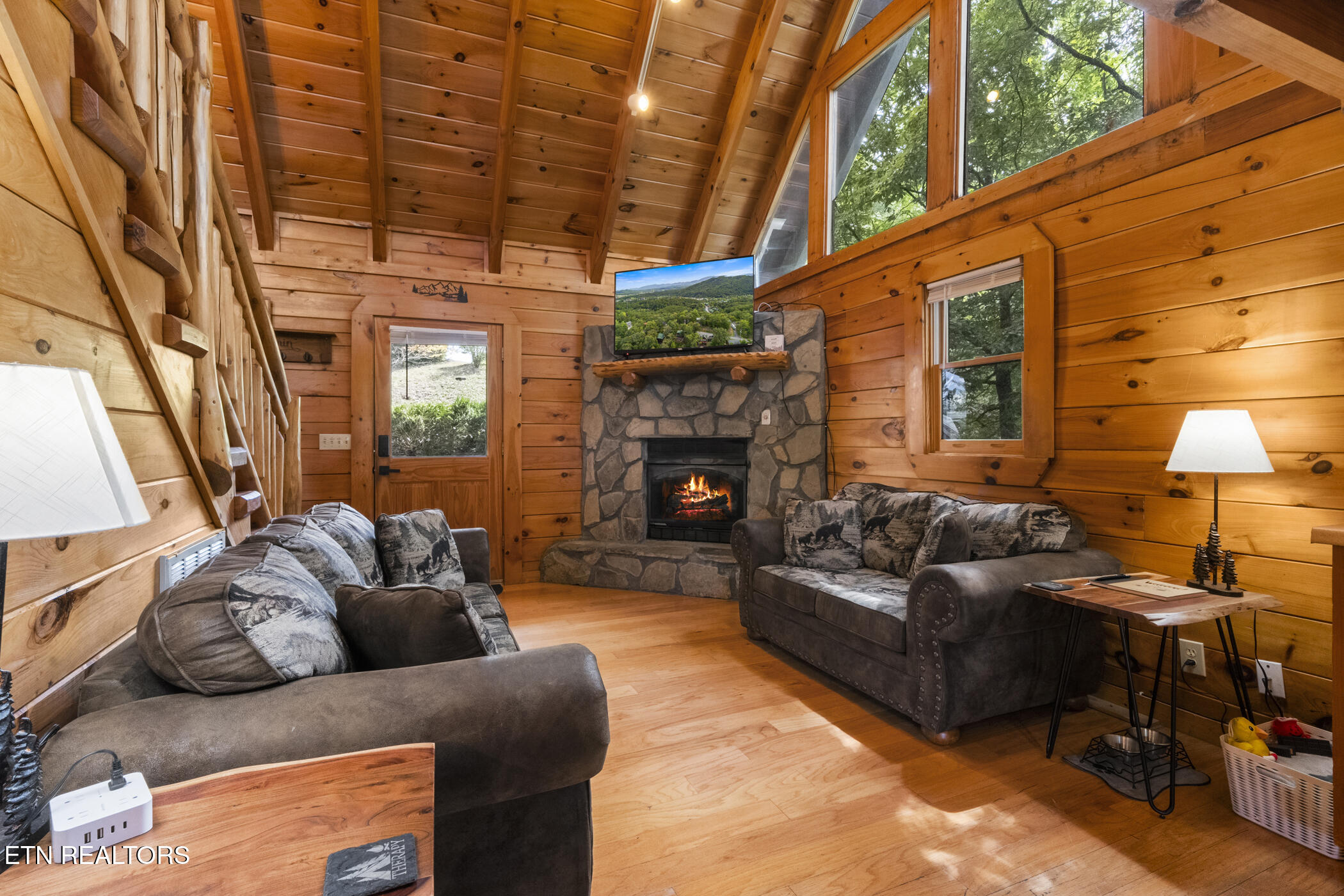 2864 Pine Haven Drive