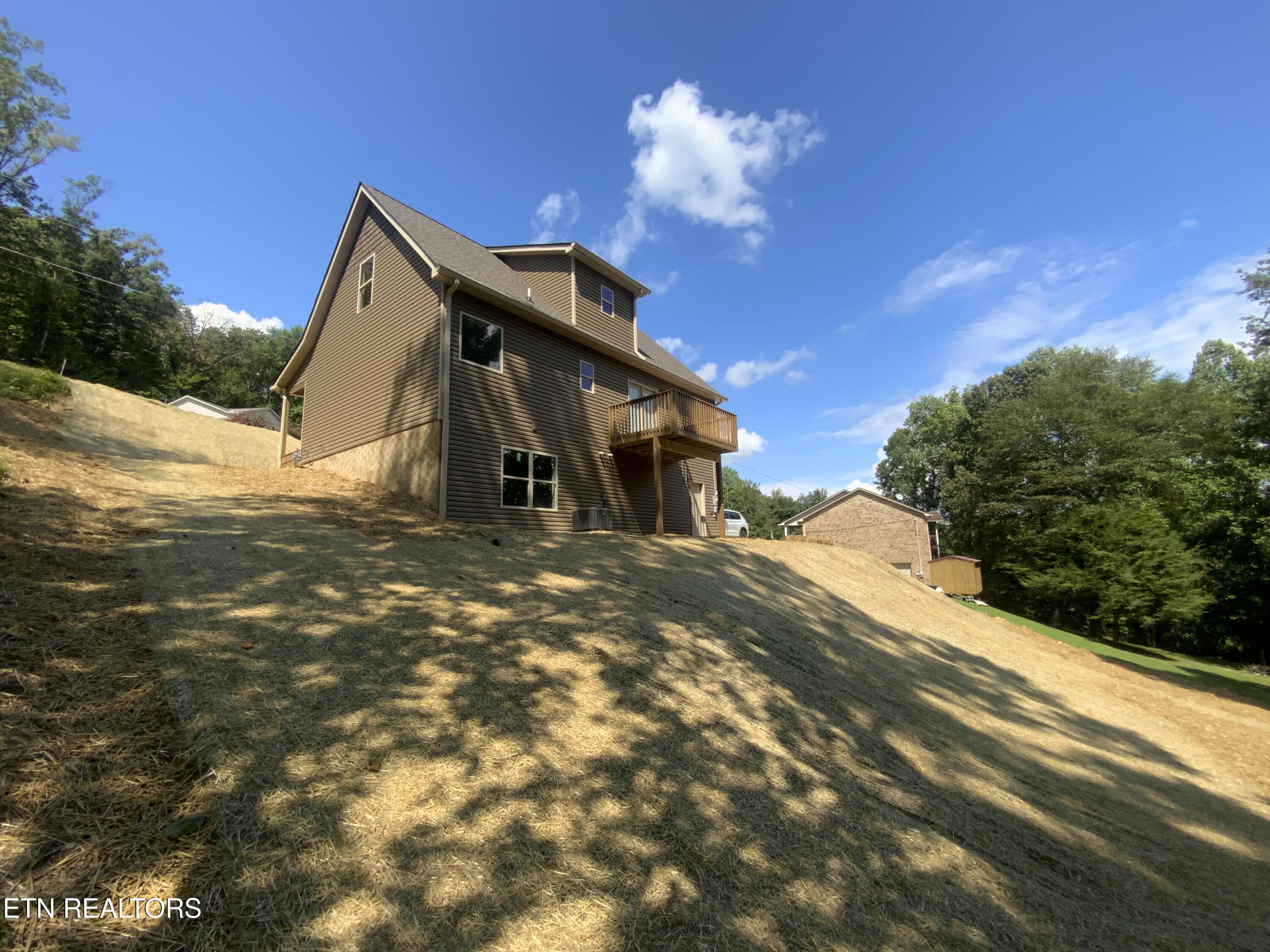 114 Stem Lane