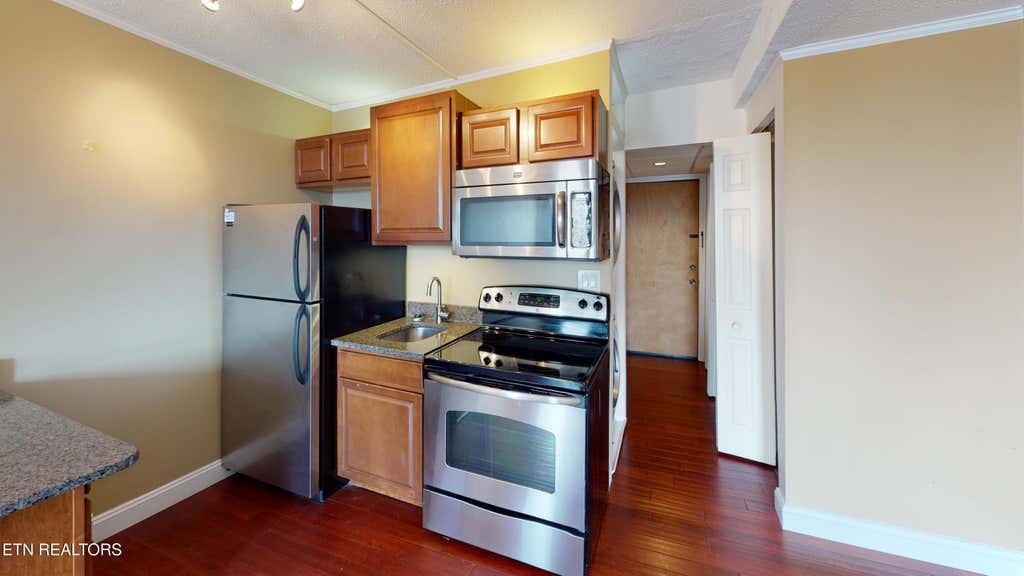 Photo of 1700 Clinch Ave #513, Knoxville, TN 37916 (MLS # 1295221)