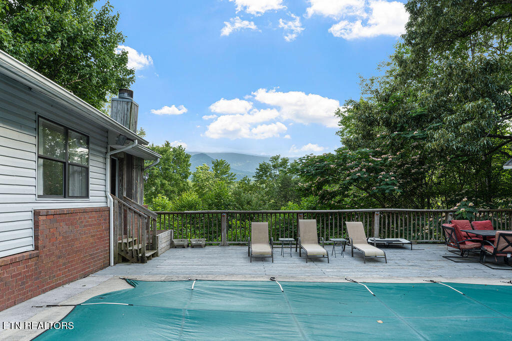 764 W Highland Drive