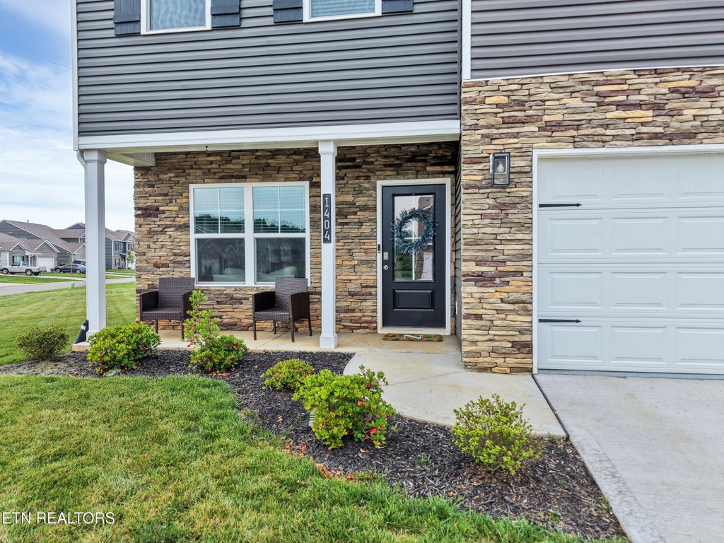 Photo of 1404 Three Horses Lane, Maryville, TN 37803 (MLS # 1340542)