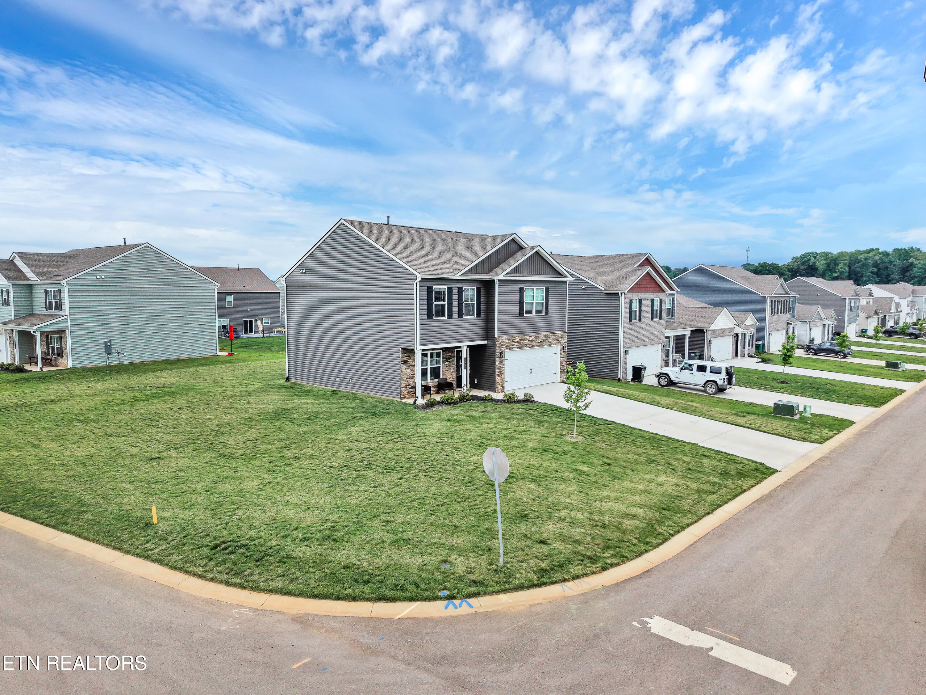 1404 Three Horses Lane