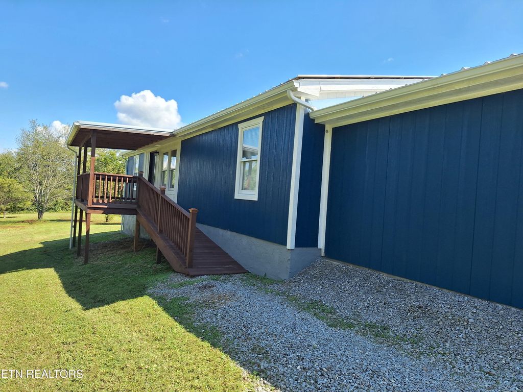 Photo of 260 Tilley Rd, Madisonville, TN 37354 (MLS # 1316862)