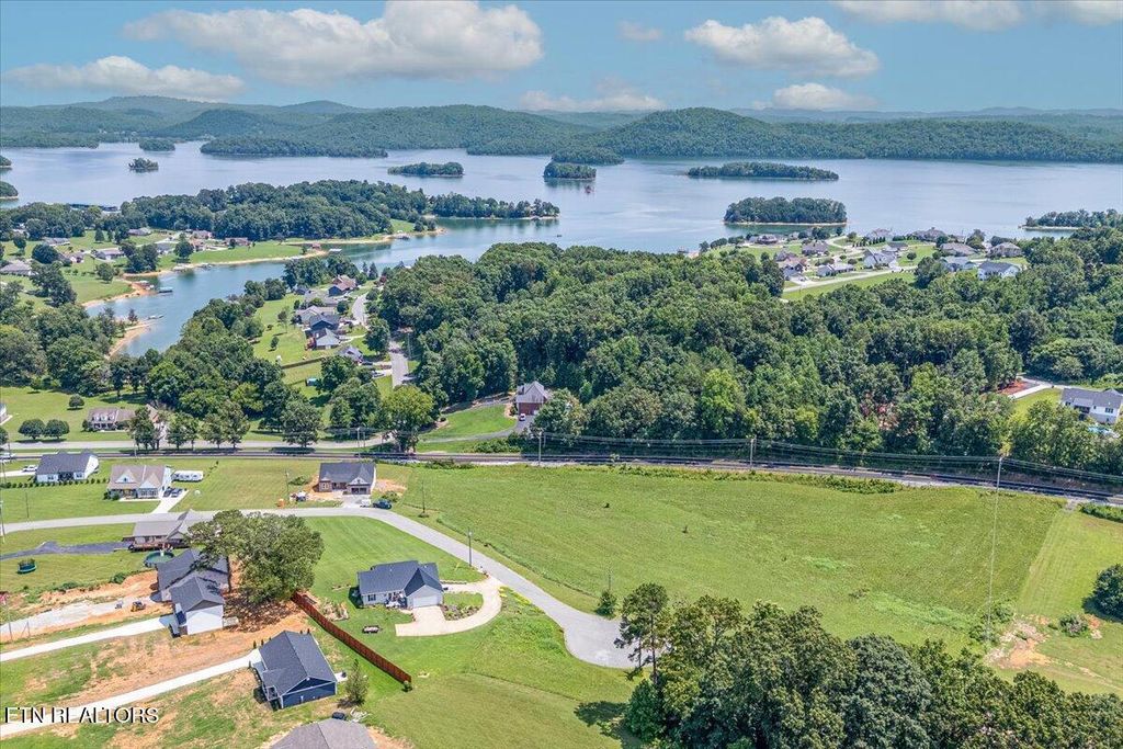 Photo of 211 Washita Lane, Rutledge, TN 37861 (MLS # 1304828)