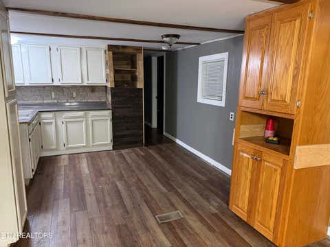 Tiny photo for 152 Country Way Drive, LaFollette, TN 37766 (MLS # 1349796)