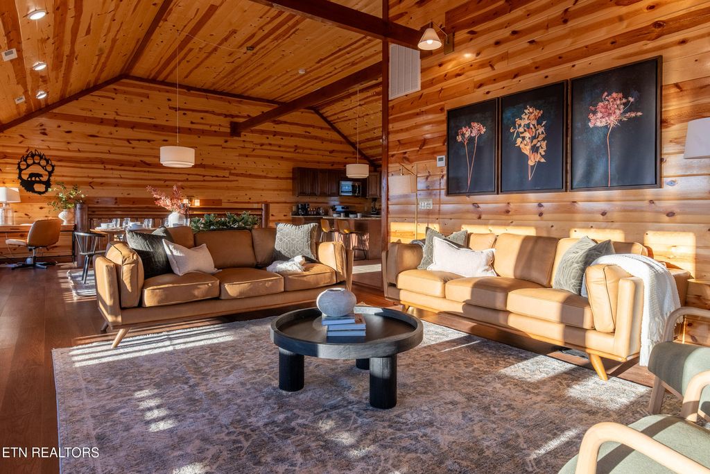 Photo of 2445 Mountain Ridge Way, Sevierville, TN 37862 (MLS # 1328421)