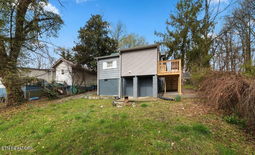 Photo of 2842 Nichols Ave, Knoxville, TN 37917 (MLS # 1336028)