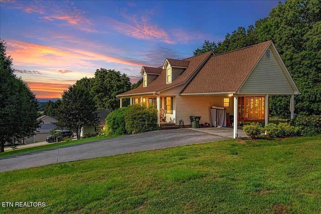 Photo of 252 County Road 587, Englewood, TN 37329 (MLS # 1339790)