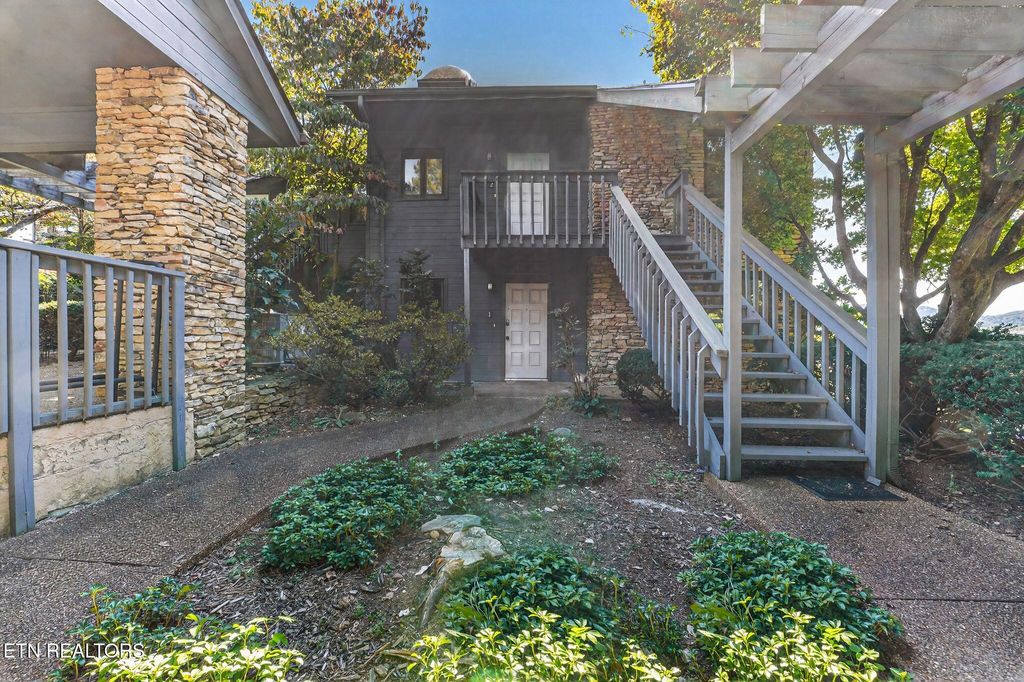 Photo of 3621 Householder St St #1, Pigeon Forge, TN 37863 (MLS # 1319391)