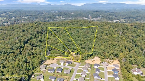 Tiny photo for 211 Jason Hovater Way, Clinton, TN 37716 (MLS # 1359410)