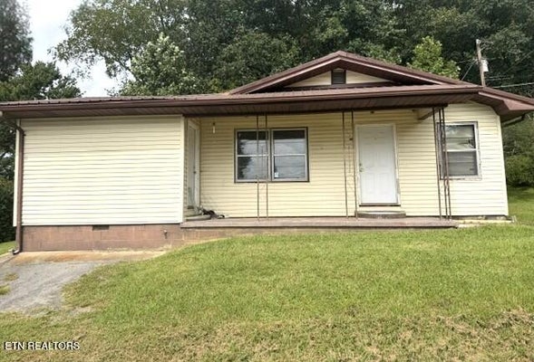 165 CLARENCE LN, HARROGATE, TN 37752 - Image f53c08e28ca87efb02ea540399aad07b/1491468945