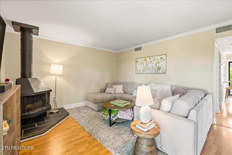 Tiny photo for 1974 Cherokee Bluff Drive, Knoxville, TN 37920 (MLS # 1349633)