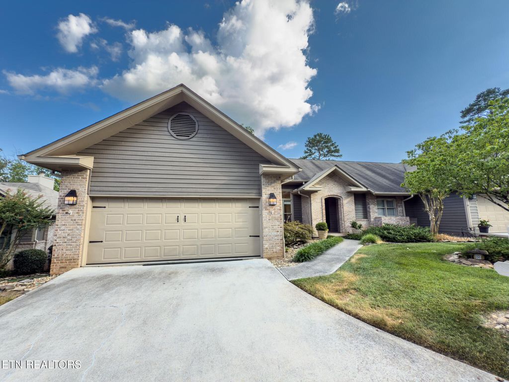 Photo of 207 Chota Hills Lane, Loudon, TN 37774 (MLS # 1306997)