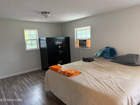 Tiny photo for 210 Snow Lane, Harriman, TN 37748 (MLS # 1356237)