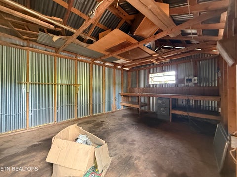 Tiny photo for 210 Snow Lane, Harriman, TN 37748 (MLS # 1356237)